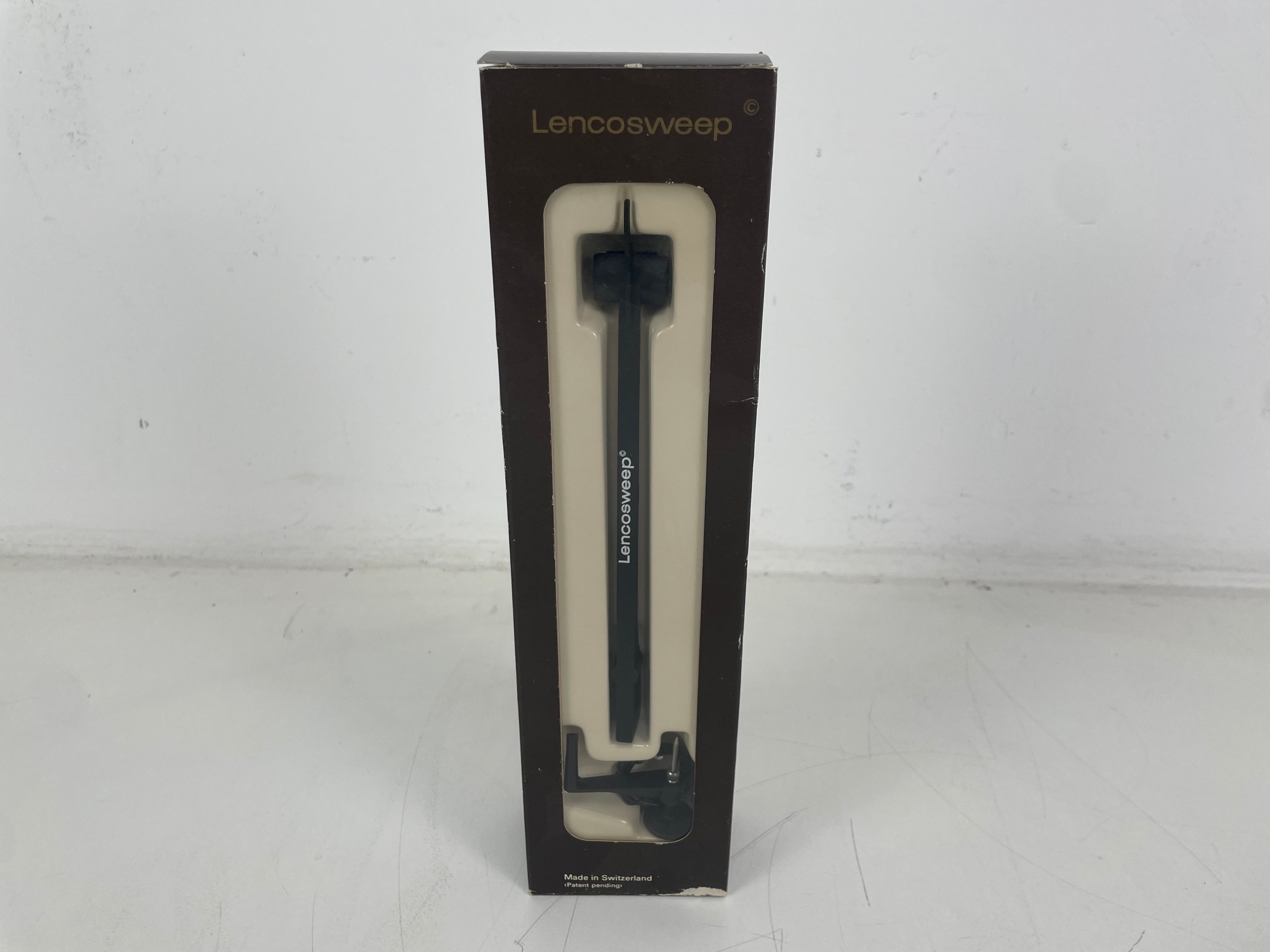 Lenco - Lencosweep - Cleaningarm - New Old Stock