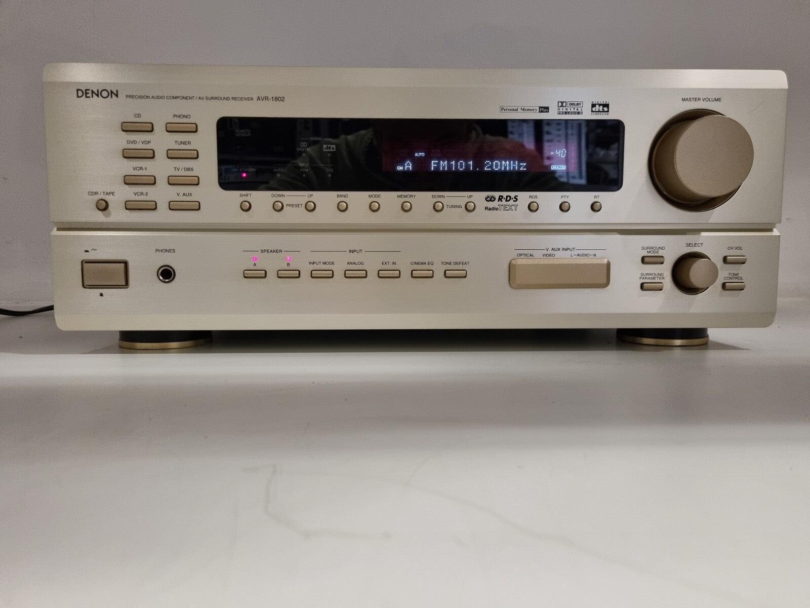 Denon AVR-1802 5.1 Stereo Receiver - Champagne