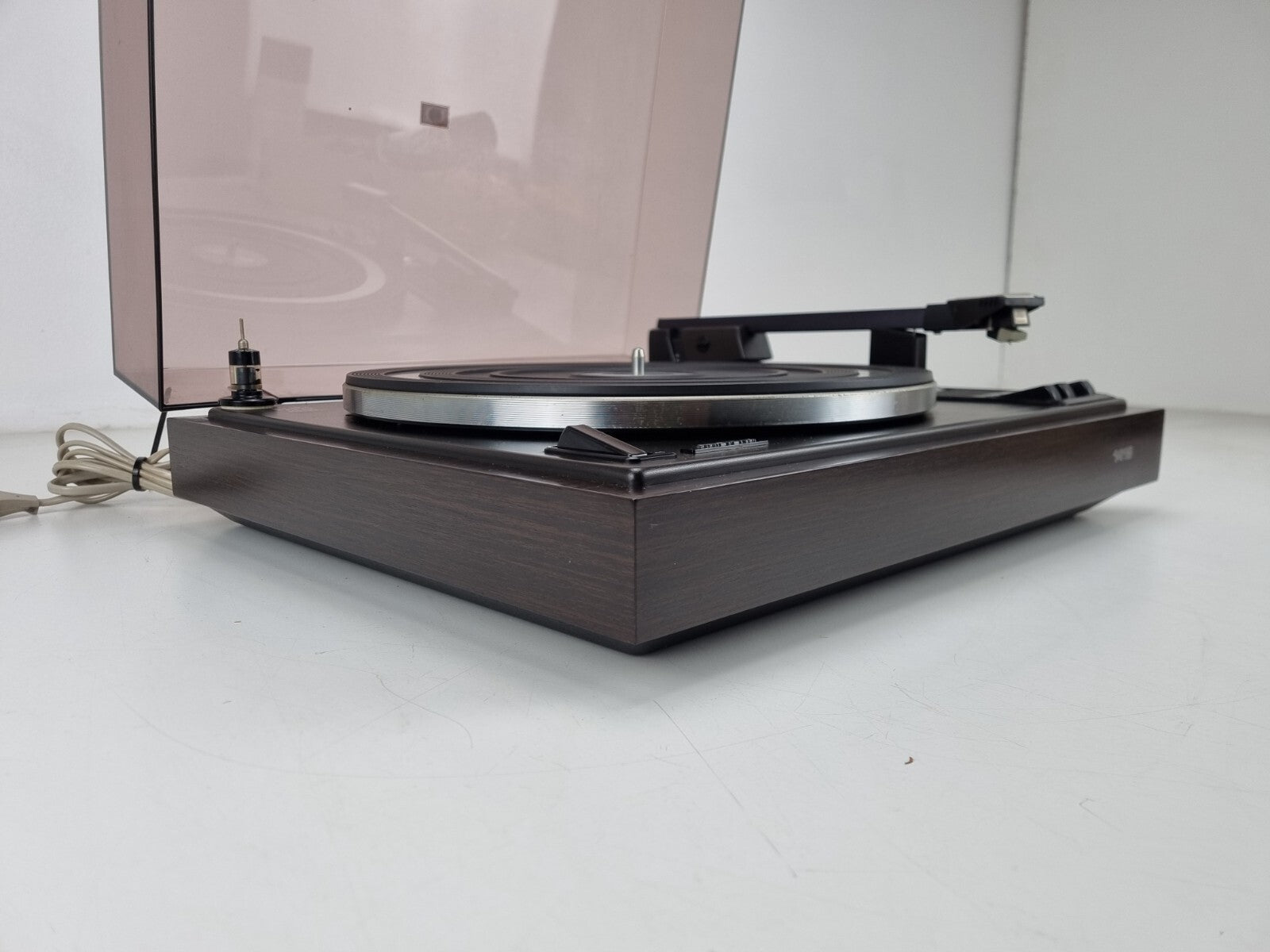 Aristona 1418 Automatic Turntable - Cleaned - New belts - With PHILIPS 400