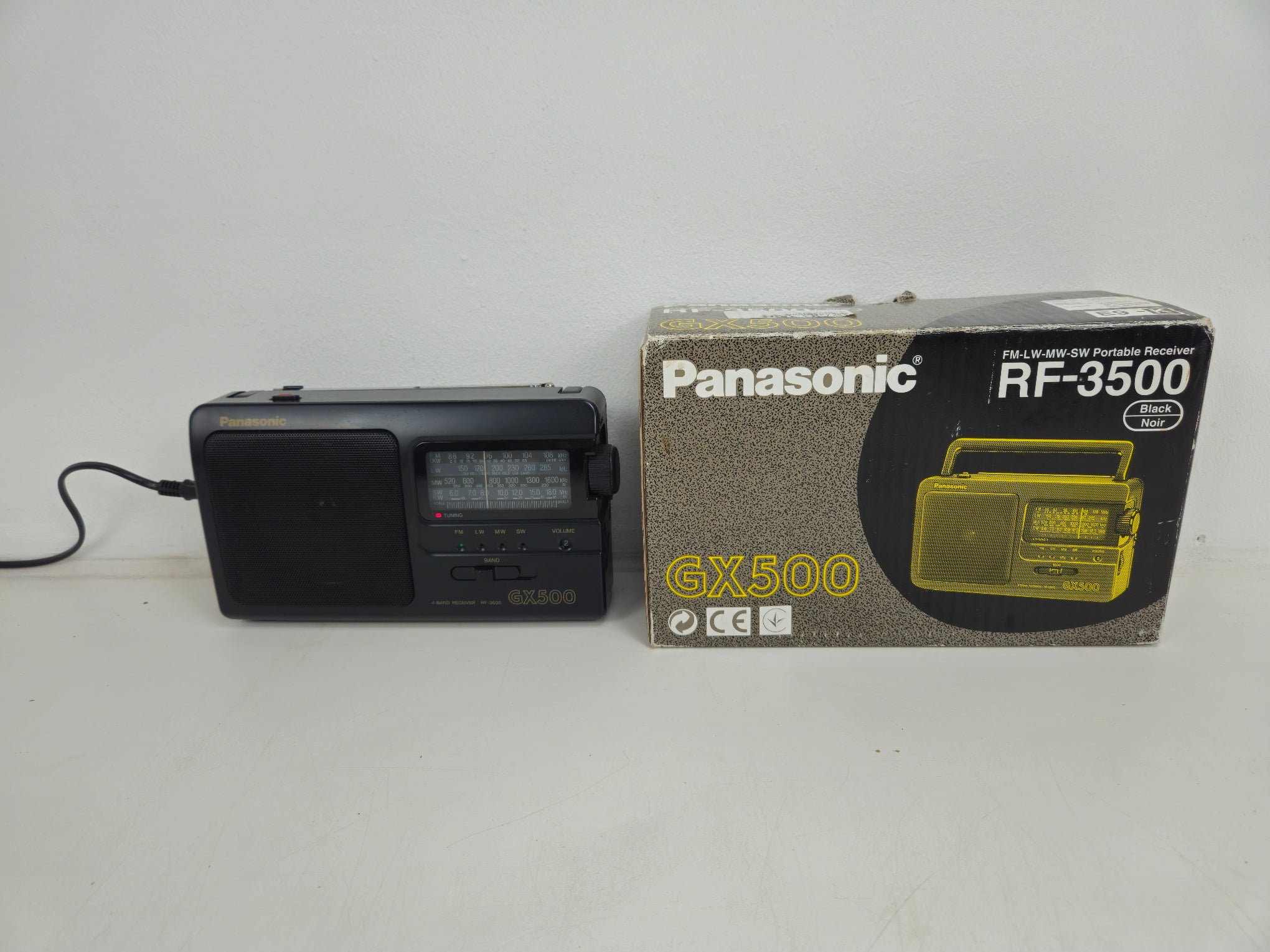Panasonic - GX500 - FM-LW-MW-SW - Portable Receiver - As New