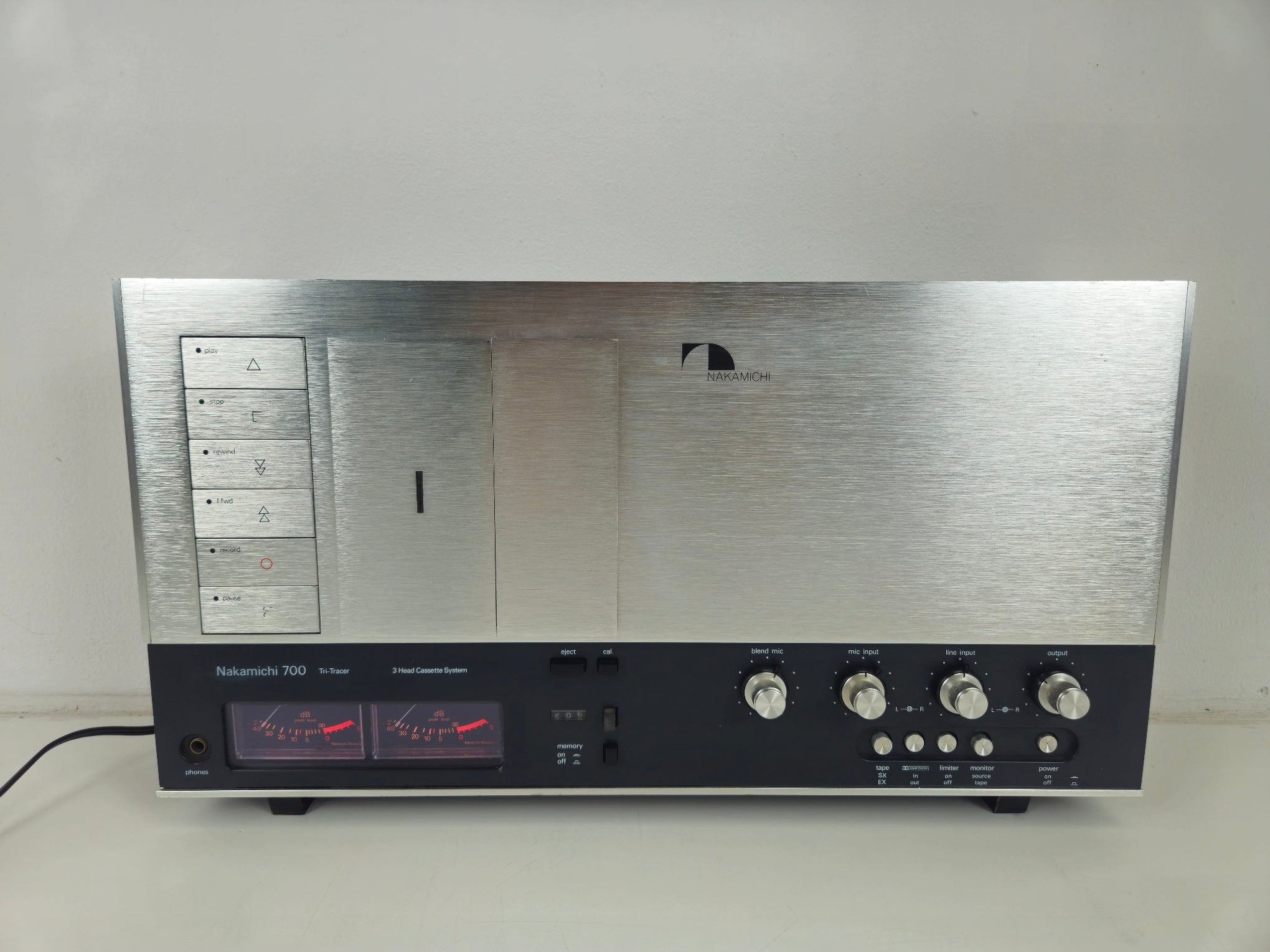 Nakamichi - 700 - 3-Head Cassette Deck - Serviced (New Belts)
