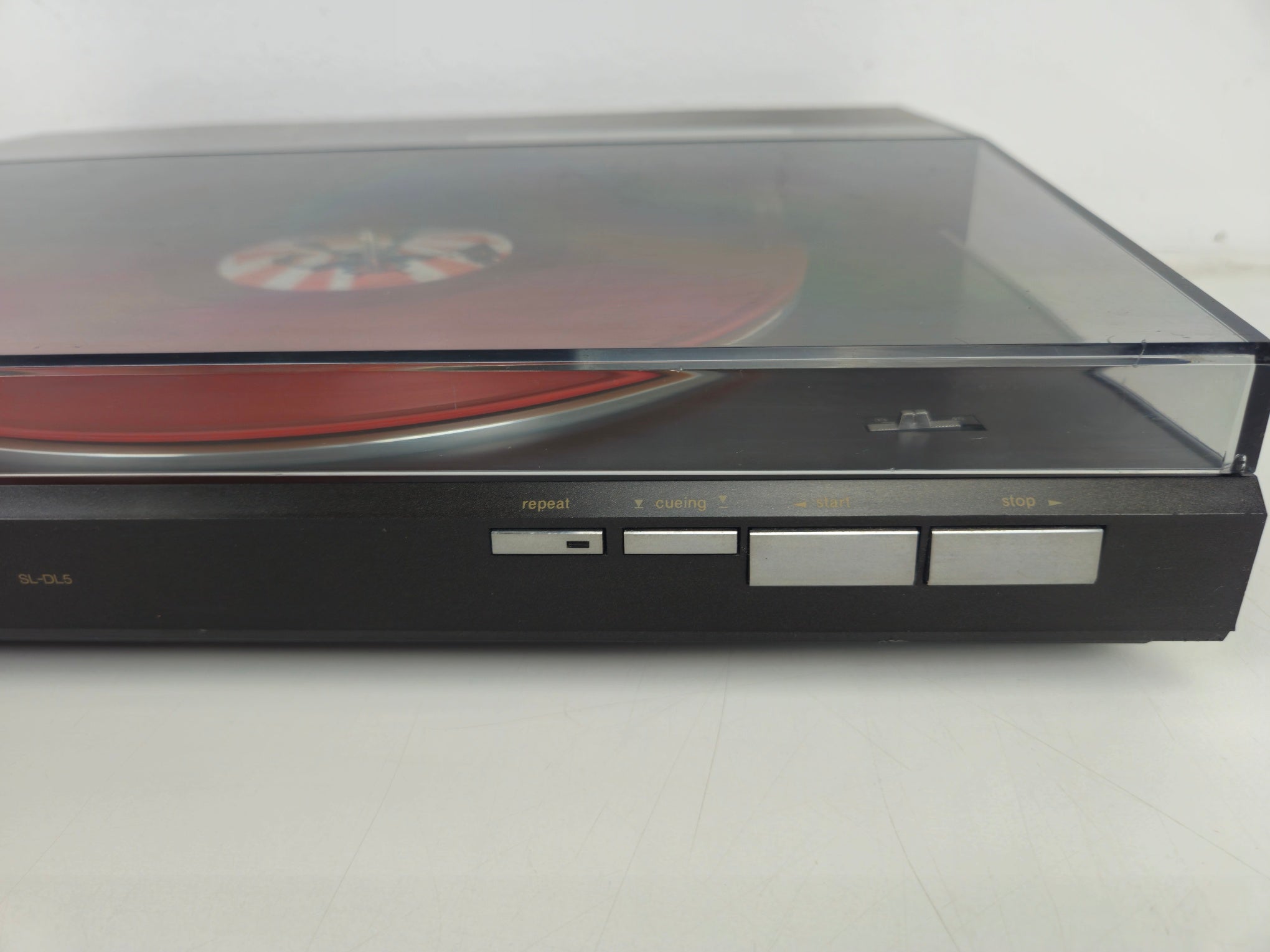 Technics - SL-DL5 - Direct-Drive Fully-Automatic Linear Tracking Turntable