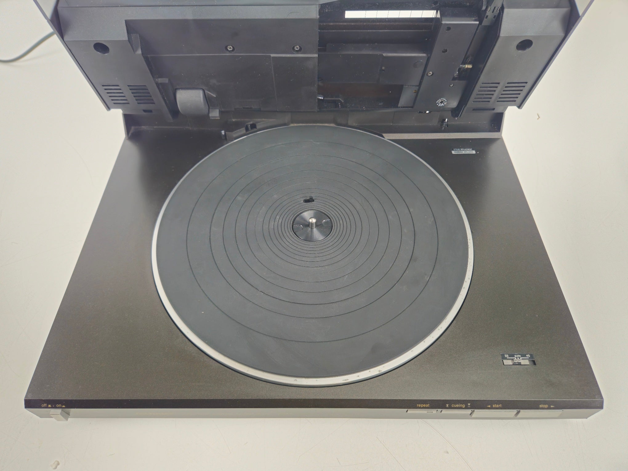 Technics - SL-DL5 - Direct-Drive Fully-Automatic Linear Tracking Turntable