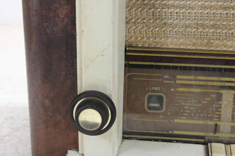 Fridor 214 FM vintage tube radio 1953