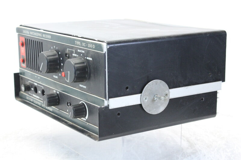 Delcom Elektro 2182 KHz Watchkeeping Receiver Type DC-300 D