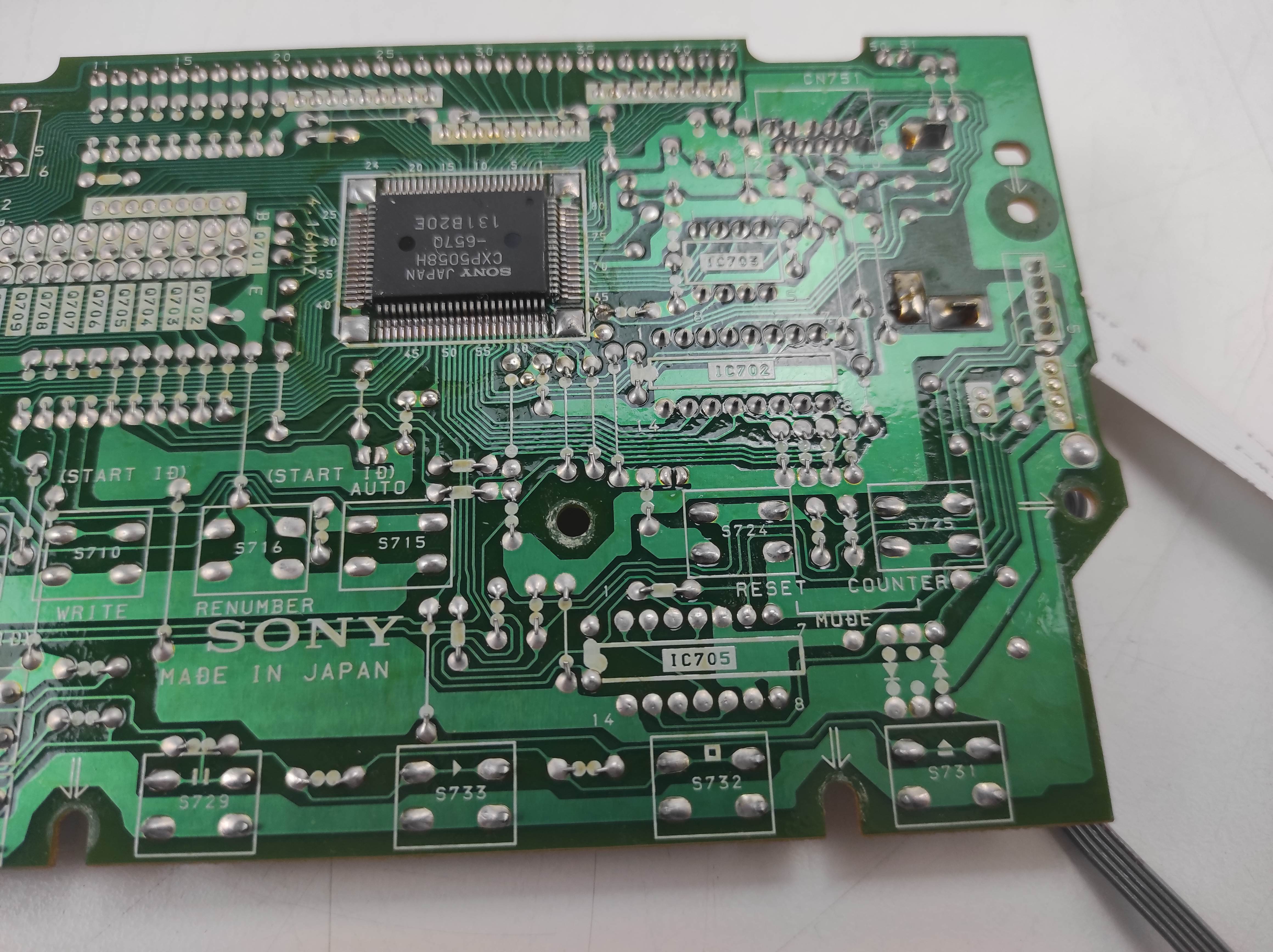 SONY DTC-670 DAT recorder Display PCB working
