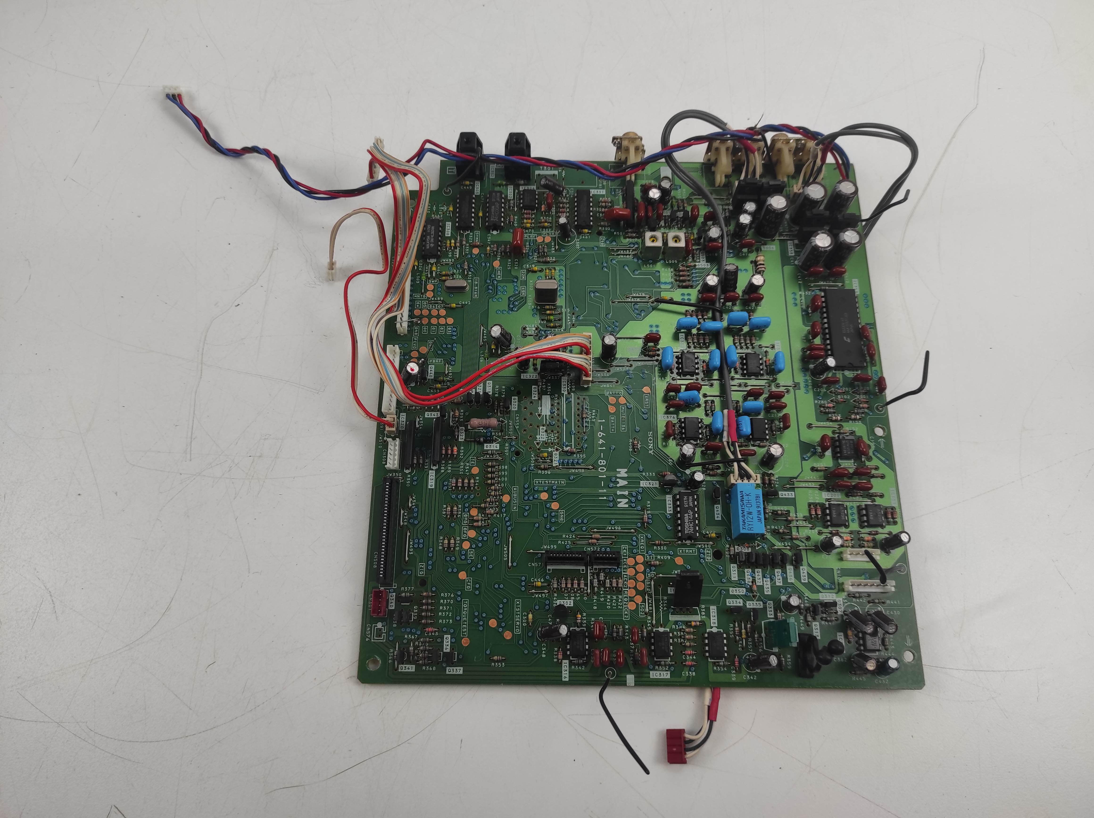 SONY DTC-670 DAT recorder MAIN PCB not checked