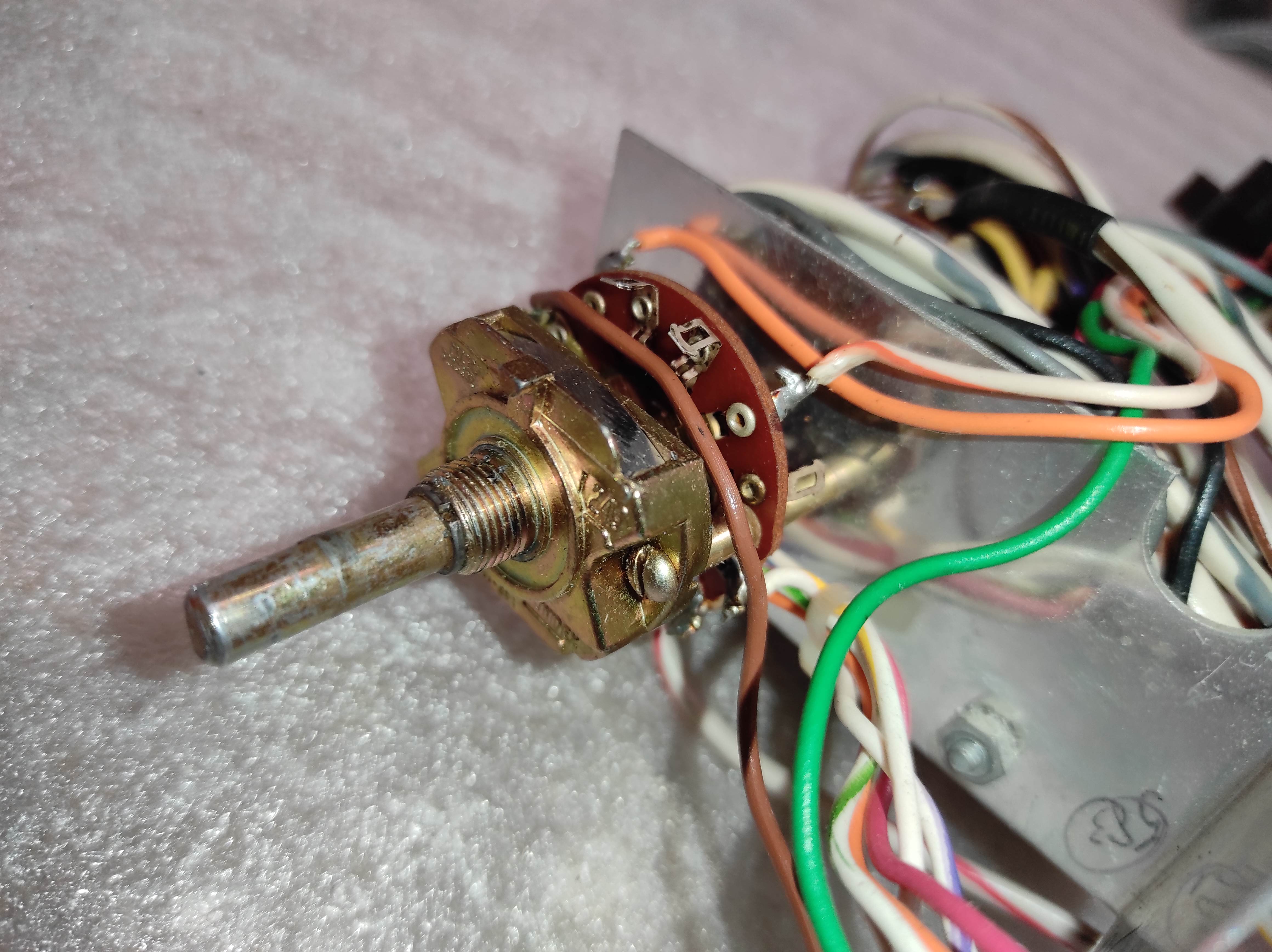 McIntosh 1900 vintage receiver INPUT SELECTOR