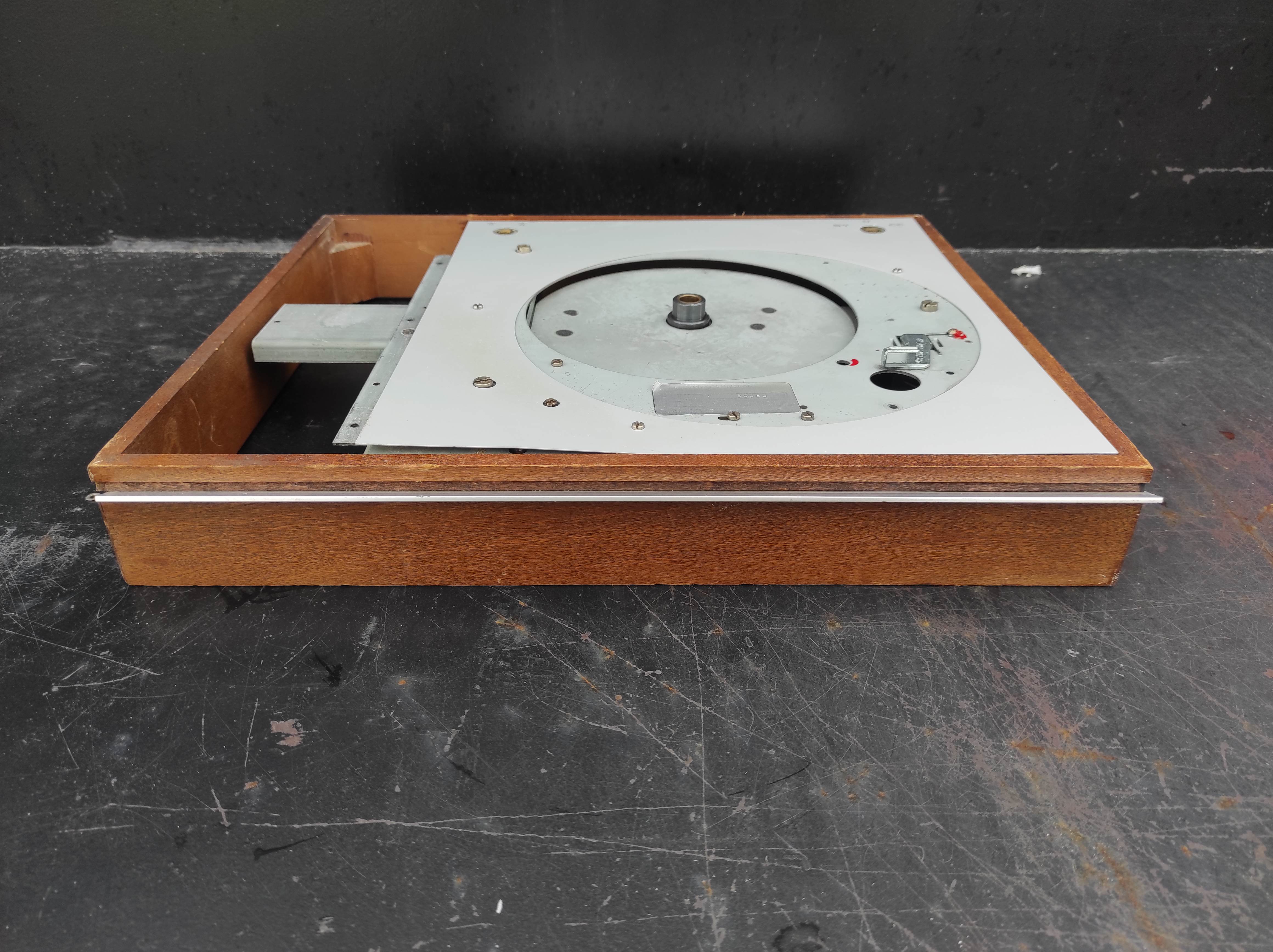 THORENS TD-150 MKII wood case with faceplate used