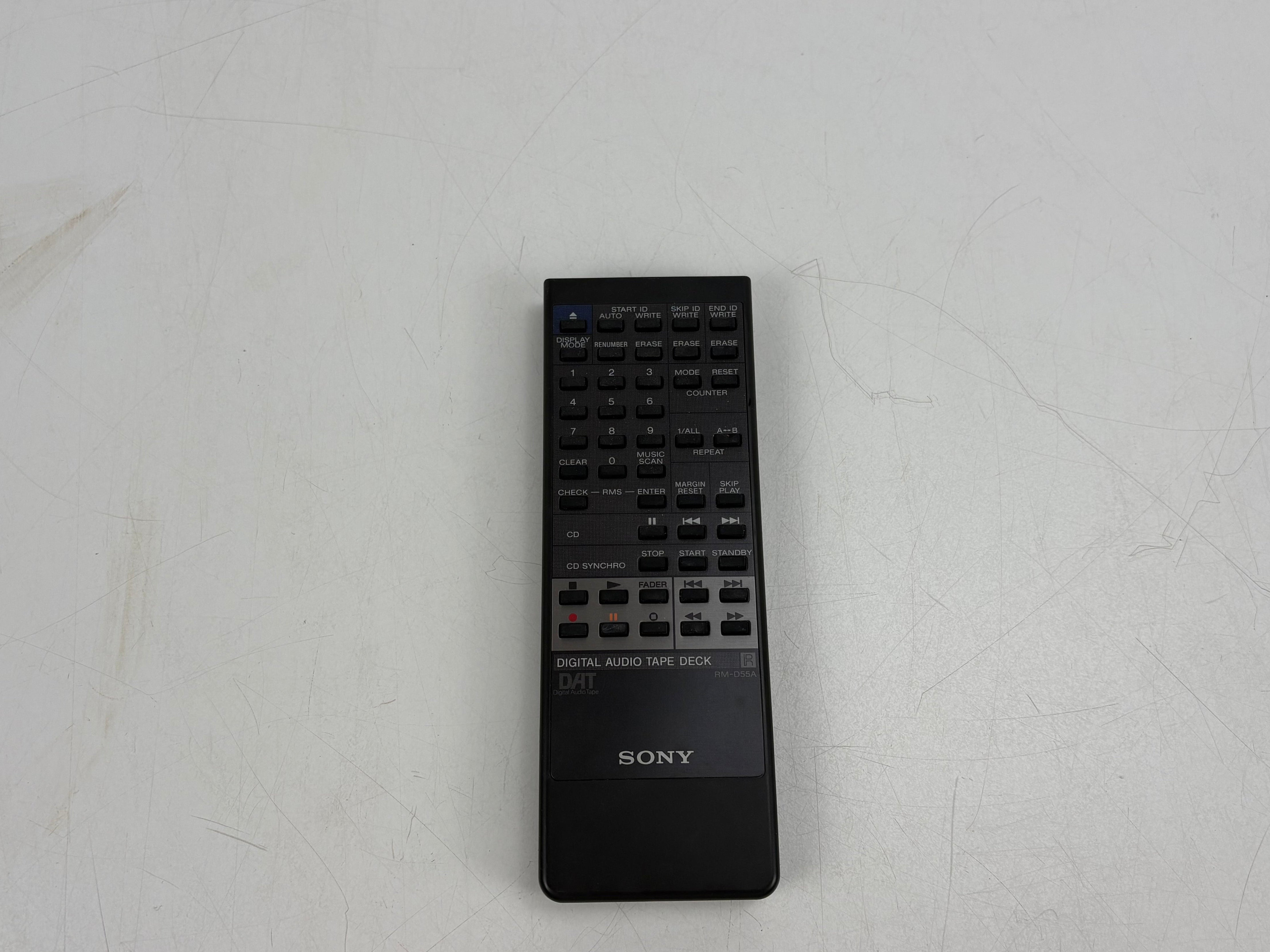 SONY - RM-D55A - DAT Remote Control - Compatible DTC-700 / DTC-670 / DTC-690 / DTC-75E