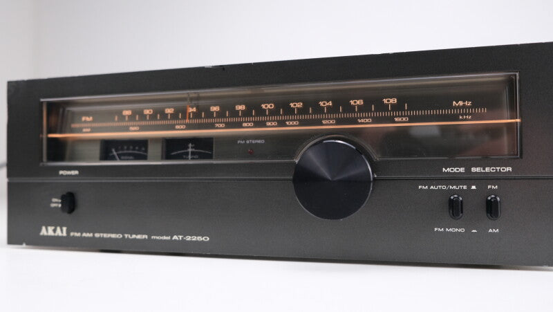 Akai AT-2250 - Tuner