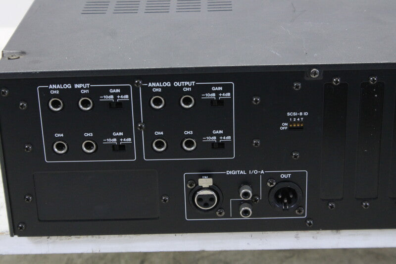 Akai DR4d - Hard Disc Recorder