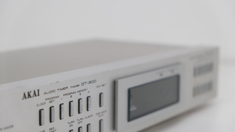 Akai DT-200 - Zilver - Audiotimer