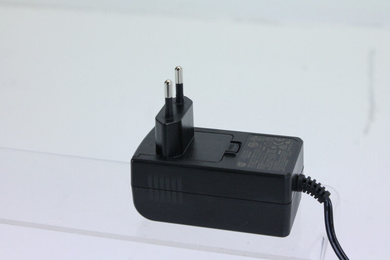 AKG Switching Power Supply 5.0V 2000mA