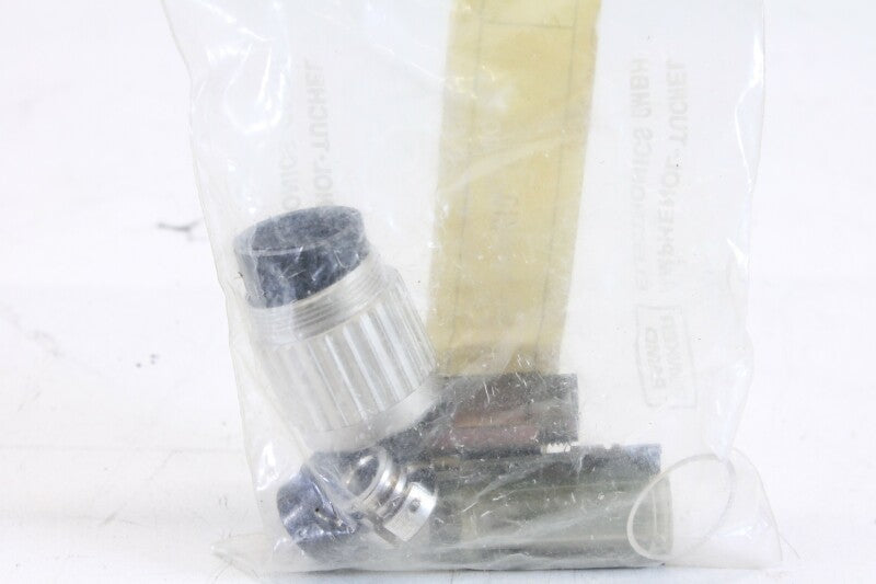 Amphenol Tuchel 3 Pins male NOS