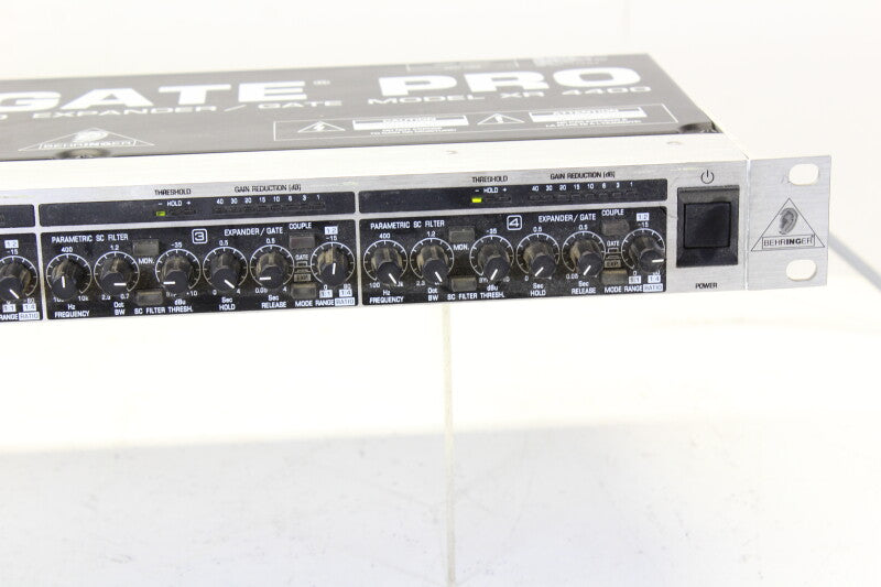 Behringer Multigate Pro XR4400