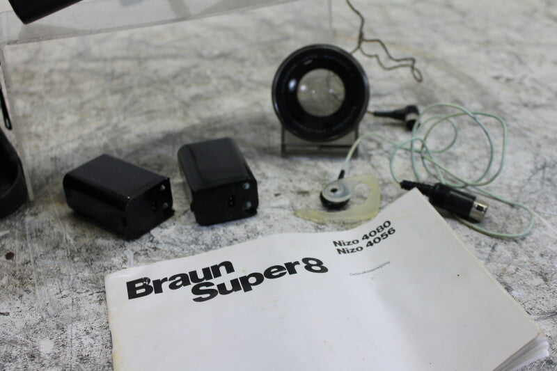 Braun Nizo 4056 Super8 camera /w accessories