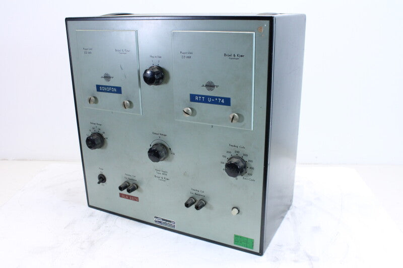 Brüel & Kjaer 4906 Power Supply With 2x ZD0001 Plug-in Unit