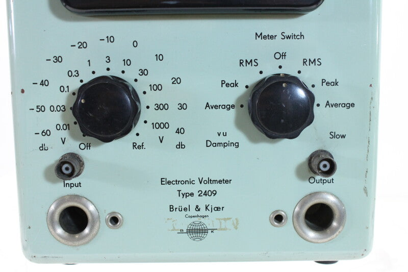 Brüel & Kjaer Electronic Voltmeter Type 2409 (no.2)