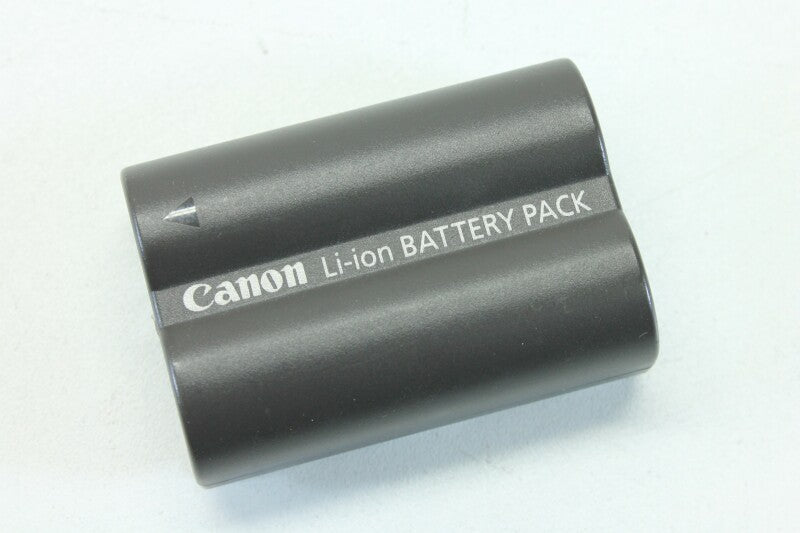 Canon CB-5L With Canon 7.4V 1100mAh Li-ion Battery