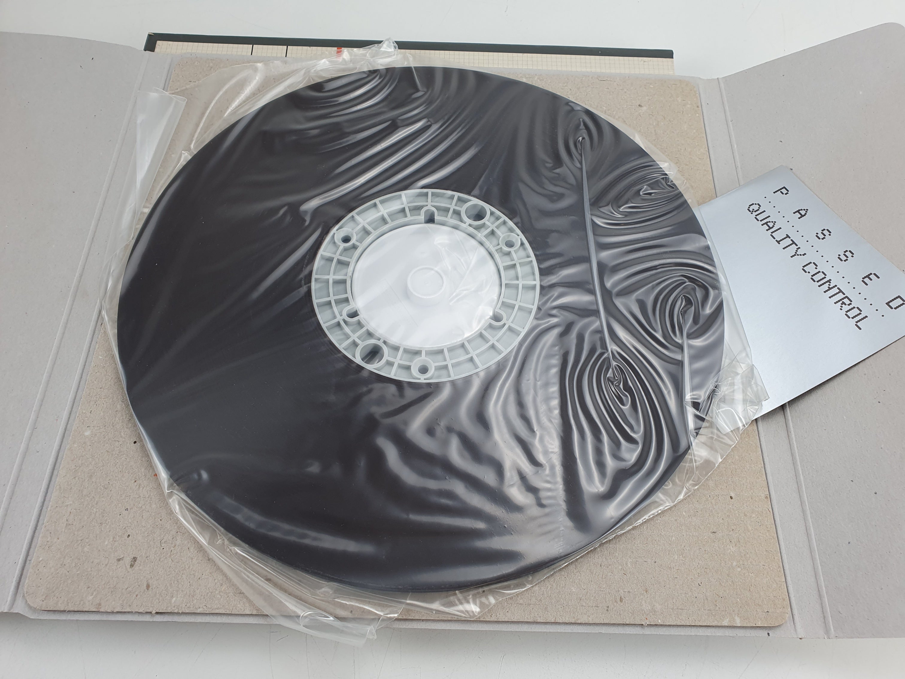 Agfa PEM469 1/4'' 3750ft -NEW old stock tape