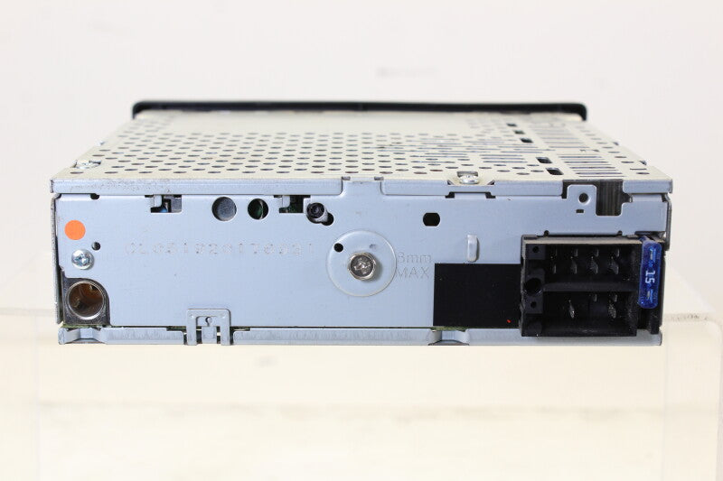Clarion DB318R Car Radio