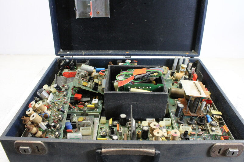 Decca Dusty O'll Suitcase with Cards and PCB's