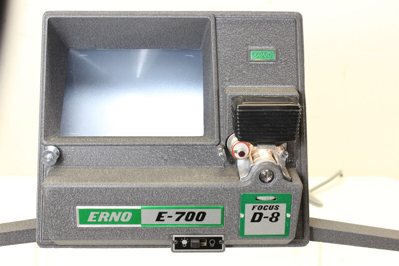 Erno E-700 D8 projector