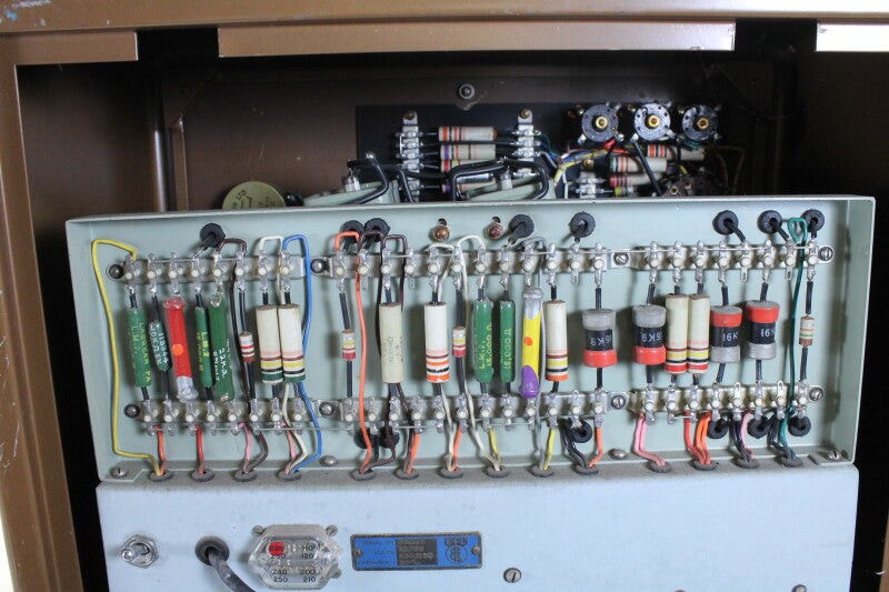 Electronic Instruments LTD. Vibron Electrometer Model 33 C