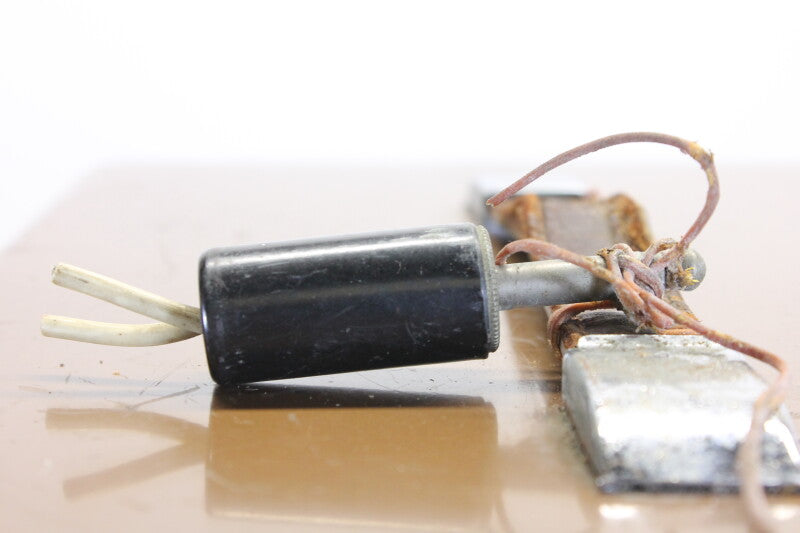 Electronic Instruments LTD. Vibron Electrometer Model 33 C