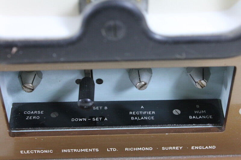 Electronic Instruments LTD. Vibron Electrometer Model 33 C