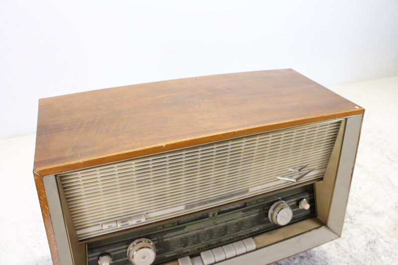 ERRES KY 596 vintage tube radio 1959-1960