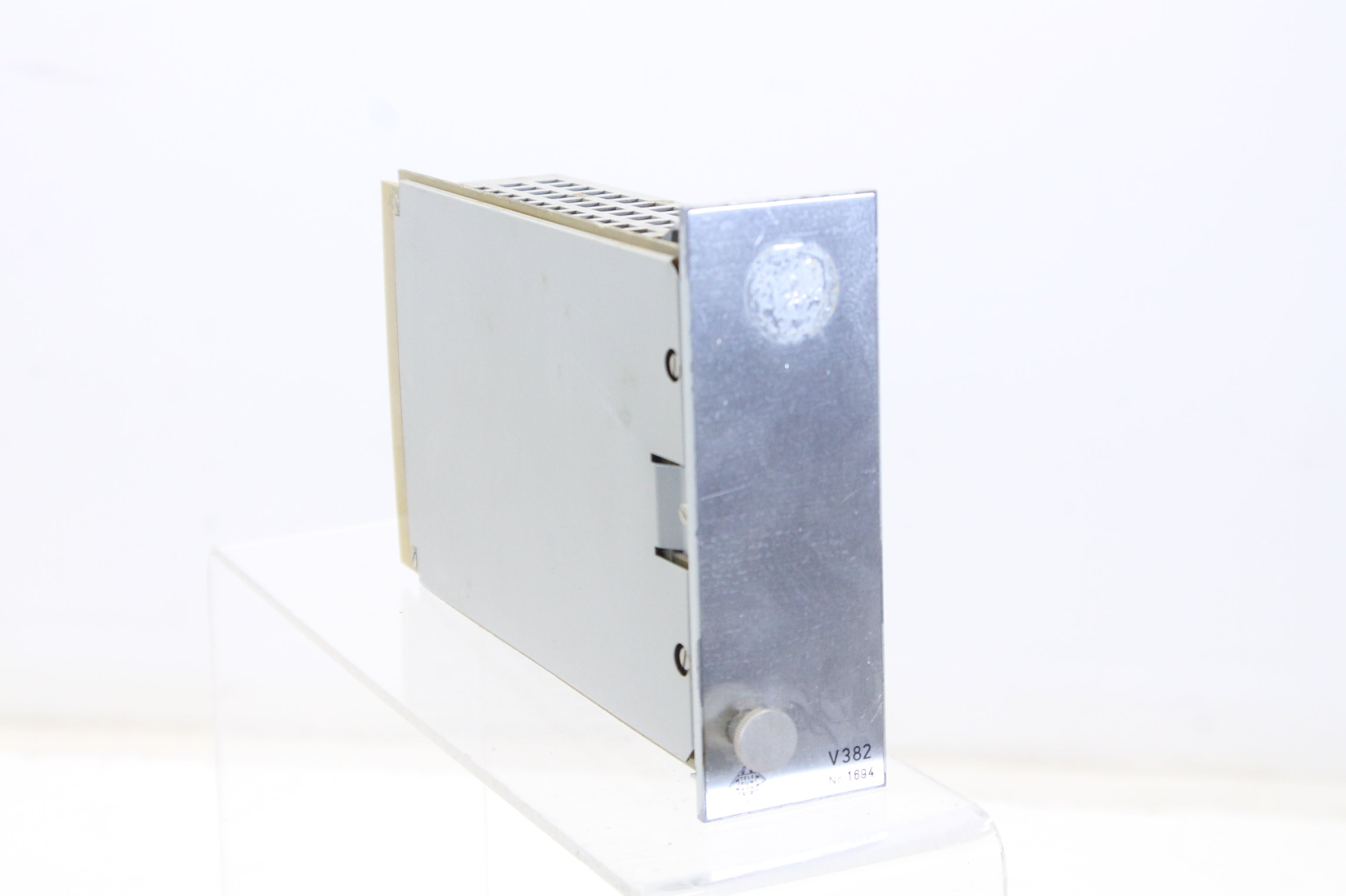 Telefunken V382 Line Distribution Amplifier