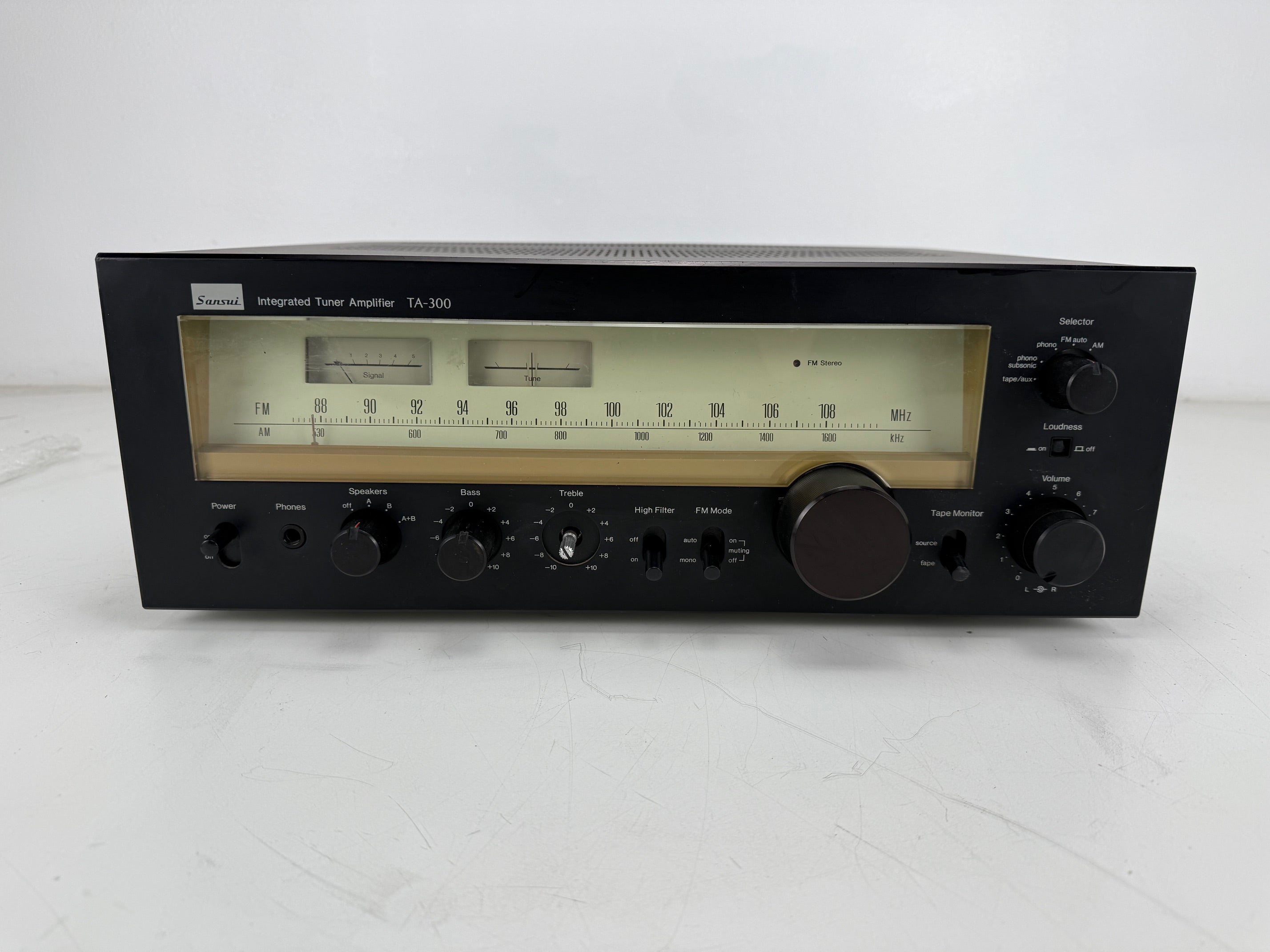 Sansui TA-300 stereo receiver - Onderhoud uitgevoerd