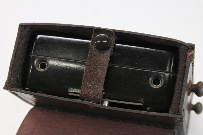 Hartmann & Braun Monavi 01 - Small Ohmmeter in Leather Case