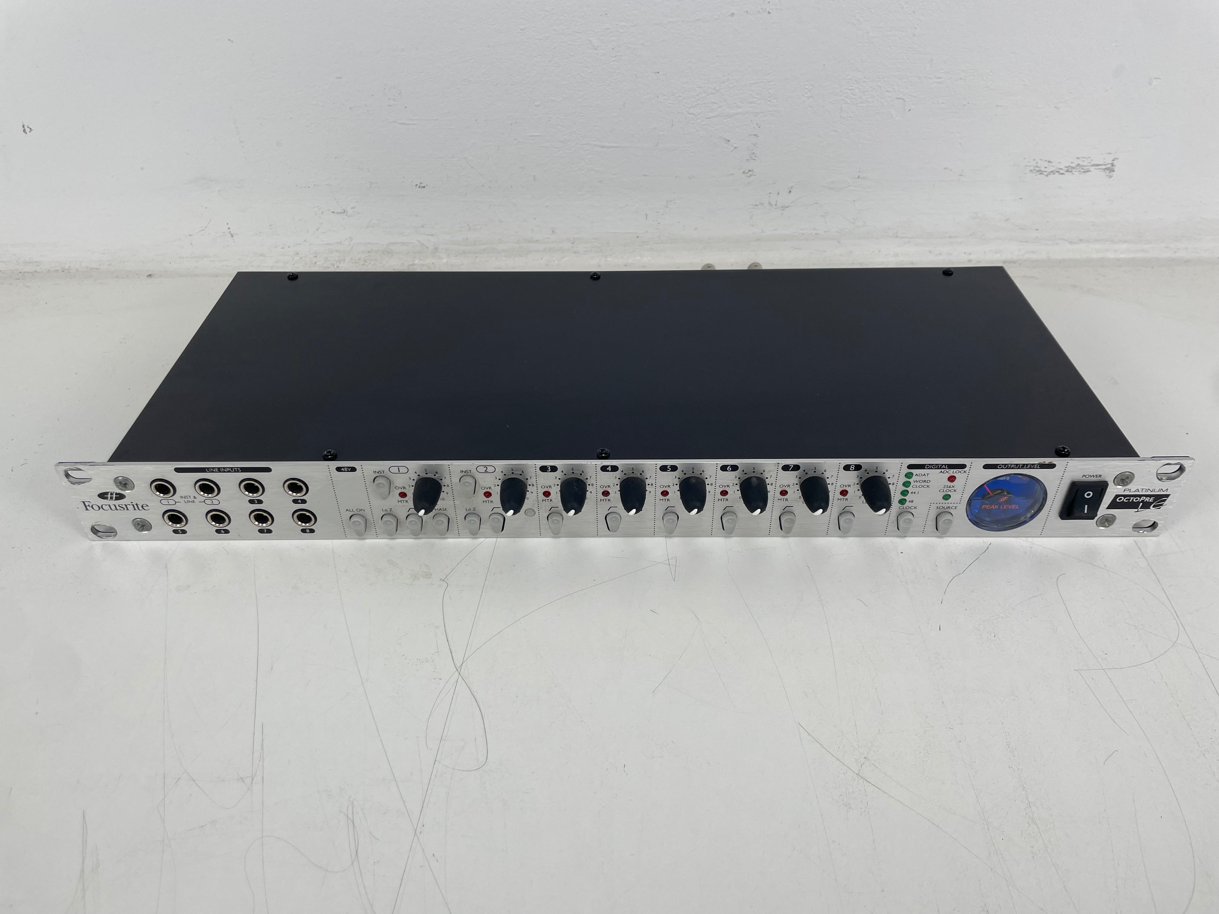 Focusrite Platinum - Octopre - LE 8 - Interface - No PSU (No.2)