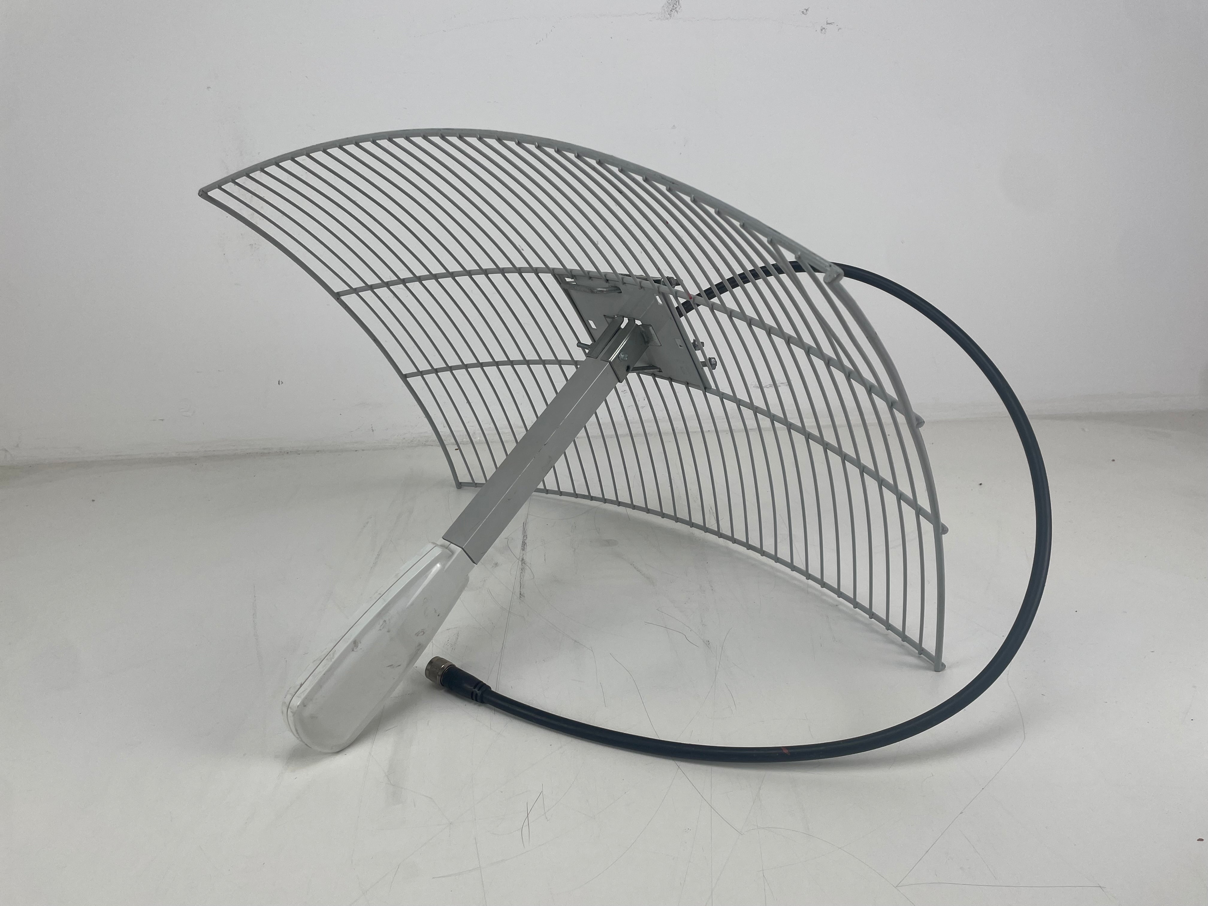 UHF Antenna - 2150-2700 MHz - As Is (Untested)