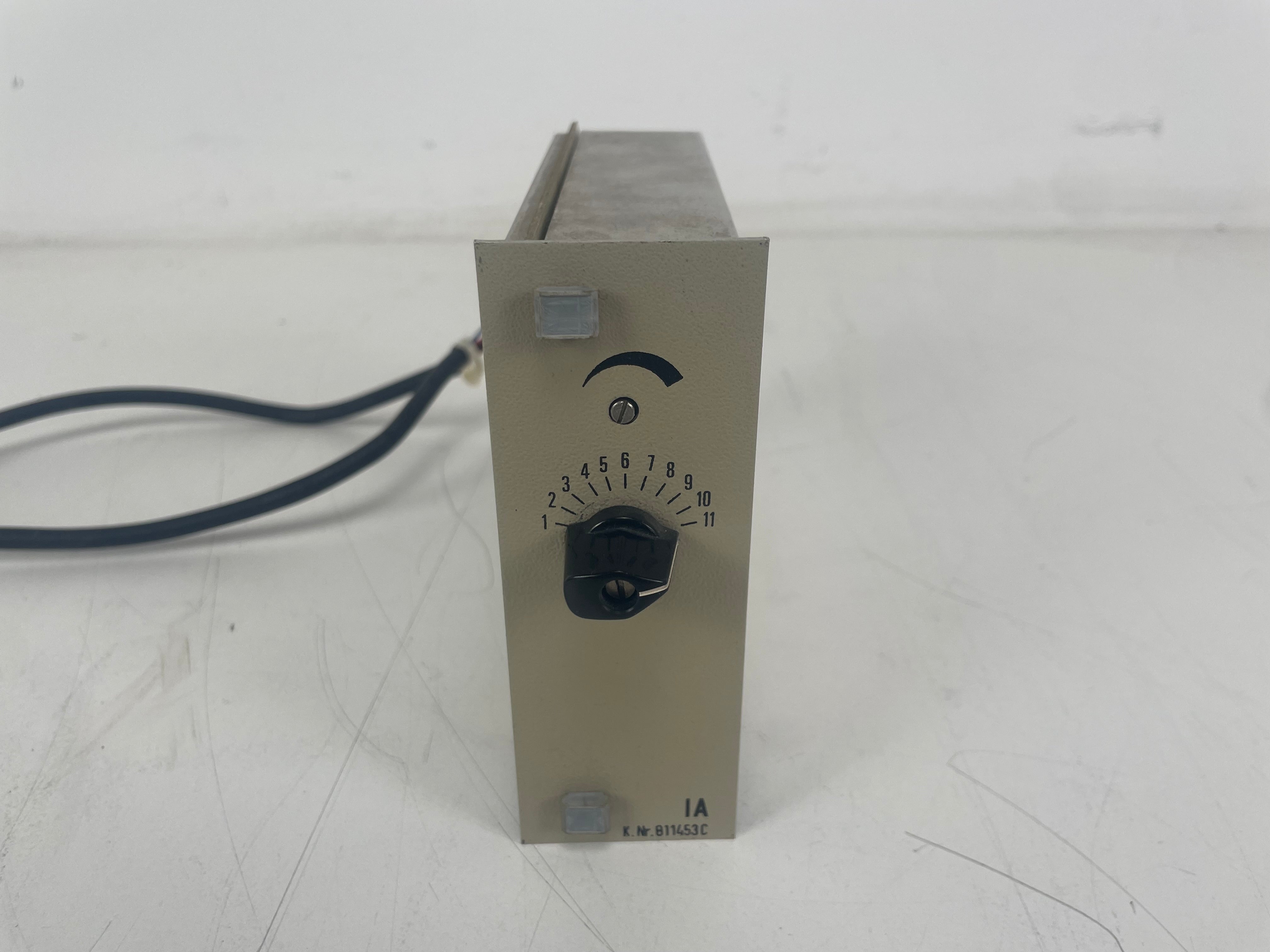Siemens - WSW - IA 811435c Studio Trennverstärker - With plugs (No.1)