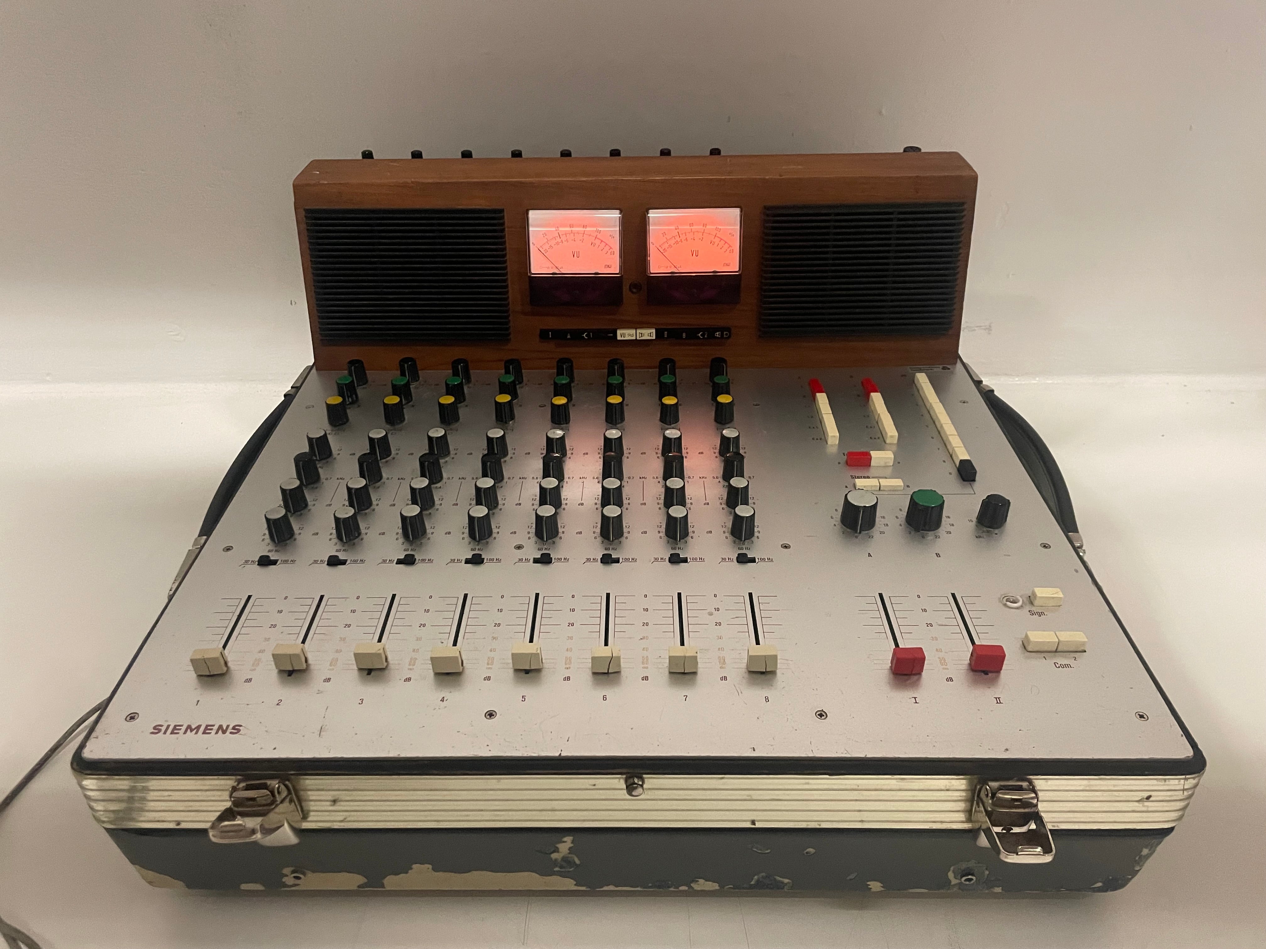 Siemens - WSW ELA 1208 - Analog Studio Mixer - Manual/Cables/PSU Serviced (Recapped)
