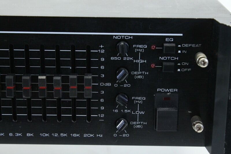 EQ-825 - 31-Band Graphic Equalizer