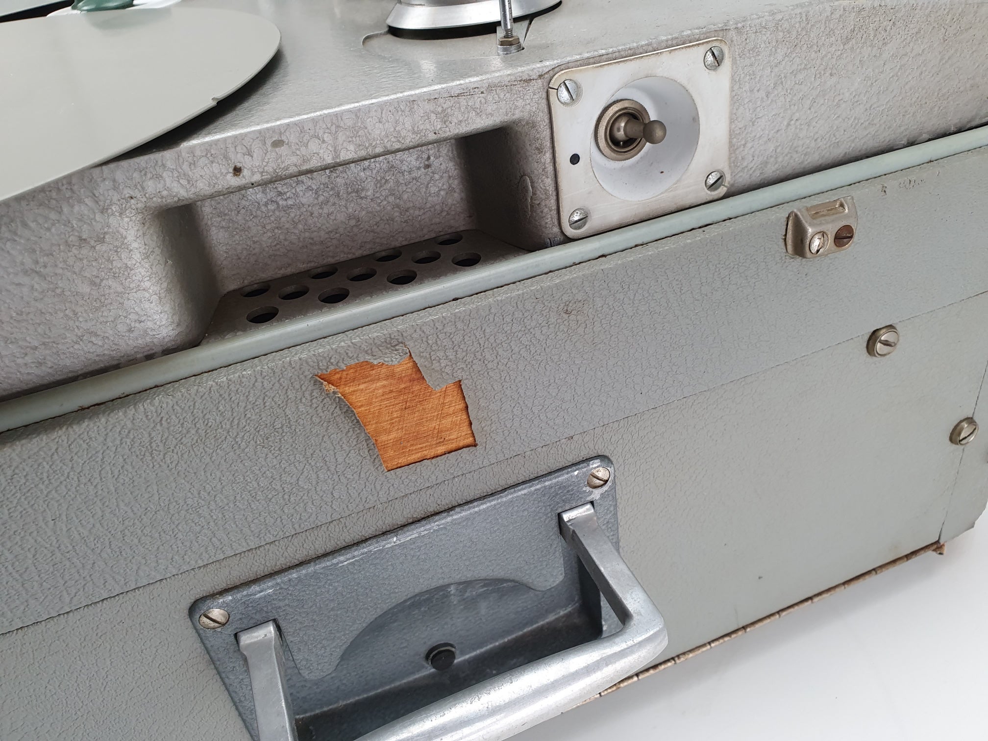 Telefunken M5B Stereo reel to reel recorder in case with pancakes and manual - Serviced