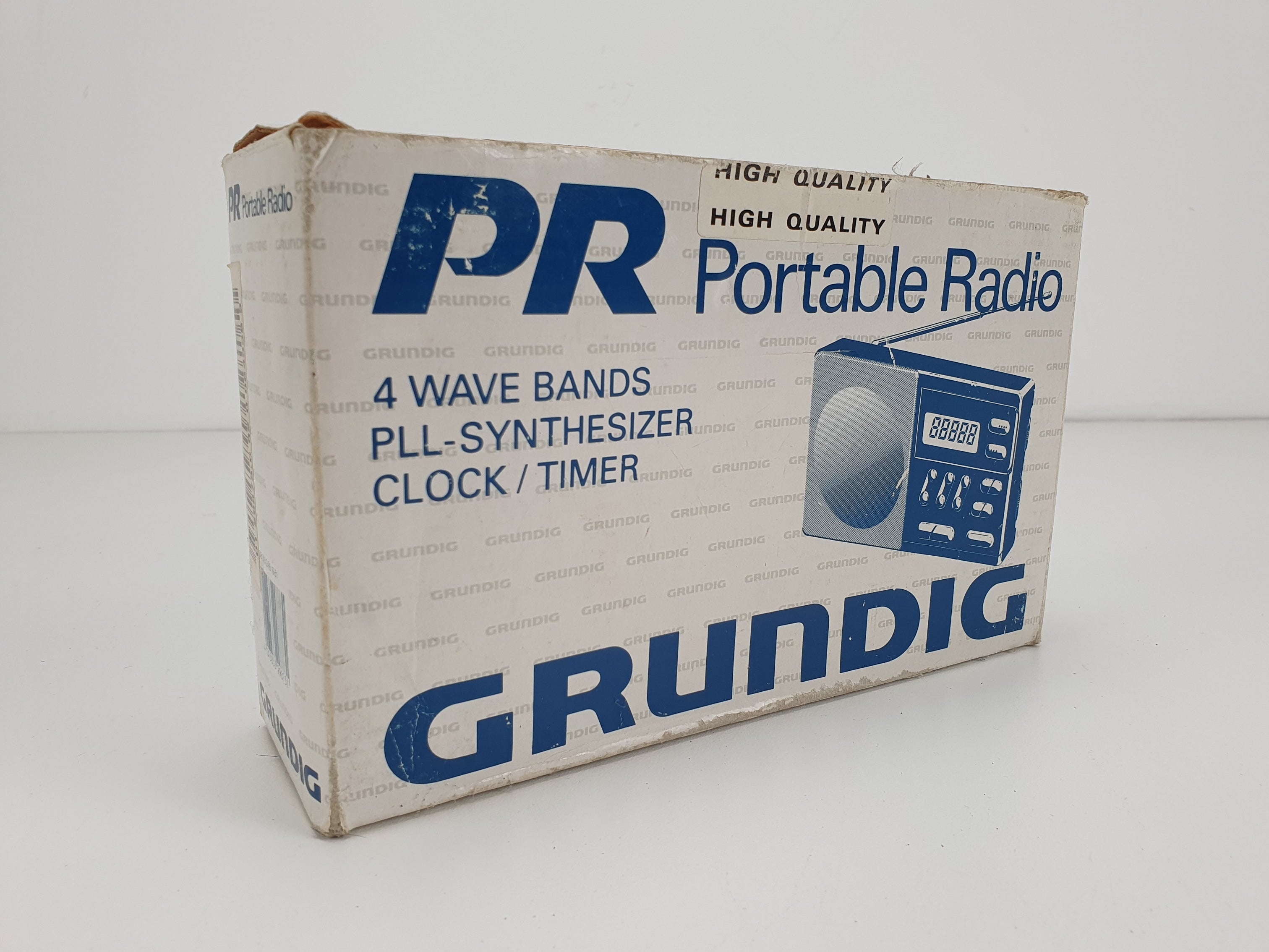 Grundig Ocean Boy 330 draagbare radio - Zo goed als nieuw in doos