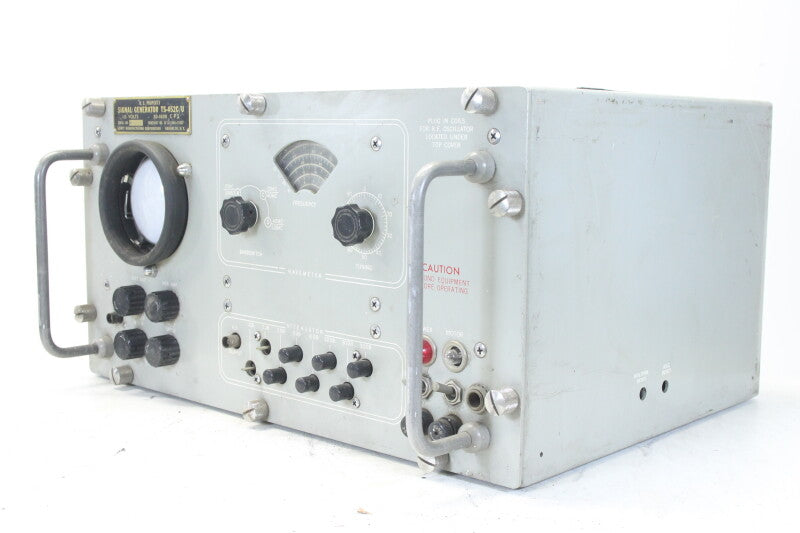 Lewyt Manufacturing Corporation US Army Signal Generator TS-452C/U