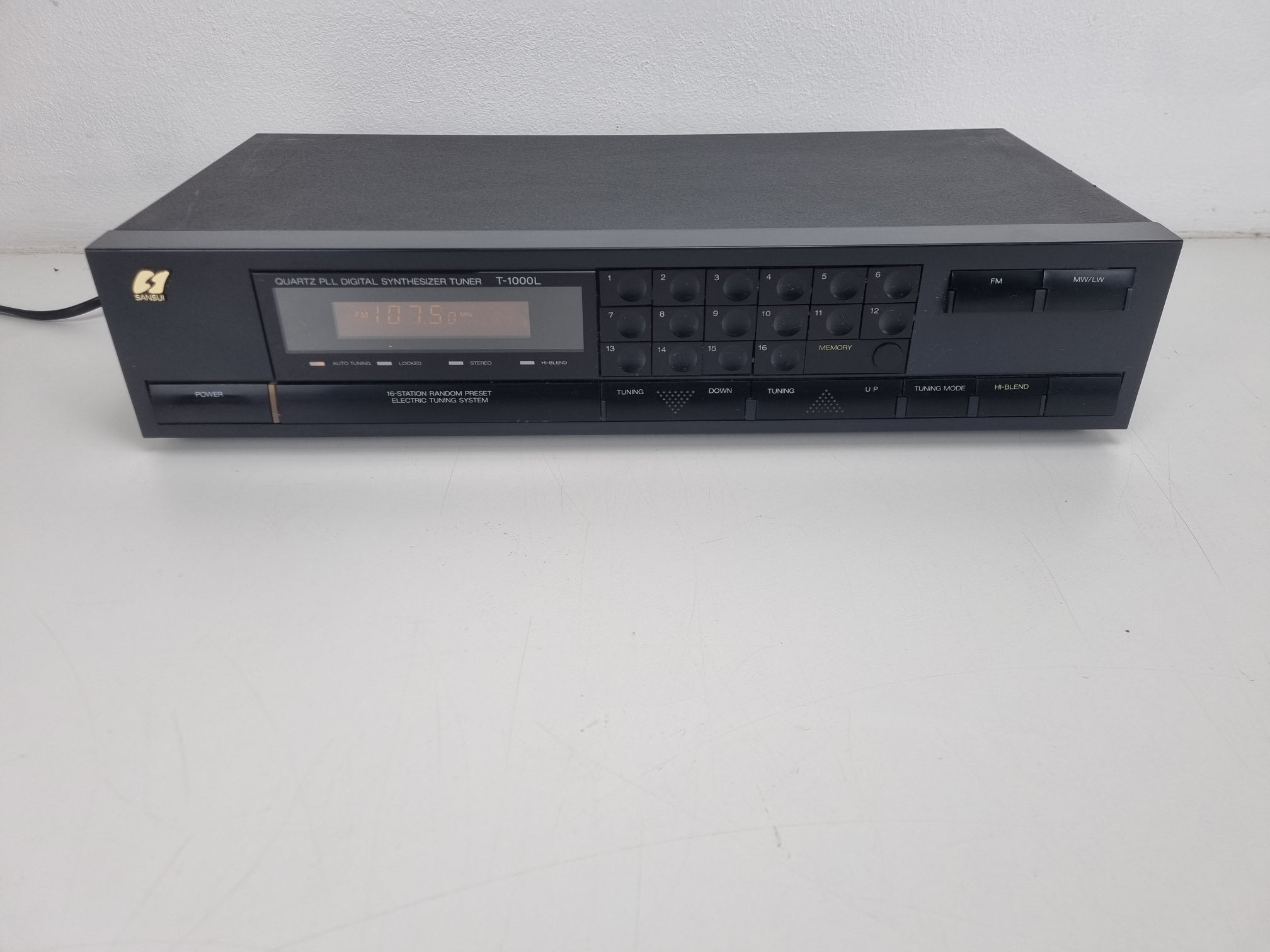 Sansui T-1000L - Tuner - In goede staat - Volledig werkend