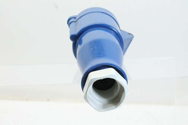 Mennekes 32A-6h - 200-240v - 2p + Grnd - Female power connector type 536