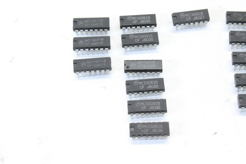 Motorola Box with Variety of Motorola dip-16 CMOS ICs