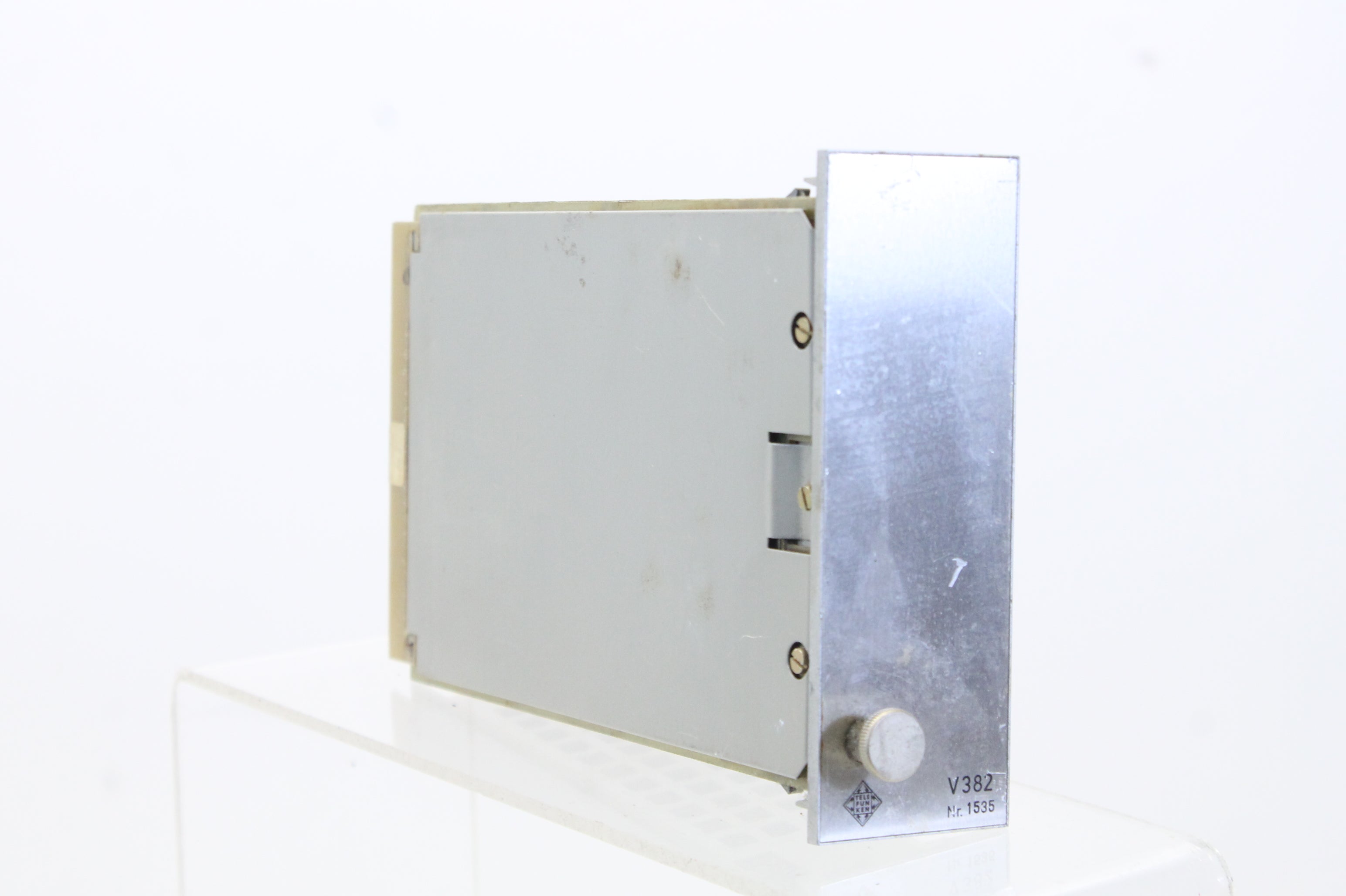 Telefunken V382 Line Distribution Amplifier