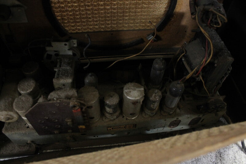 Philips BX410A vintage tube radio 1951-1952 (No.2)