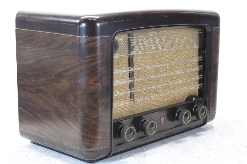 Philips Tube Radio BX490A