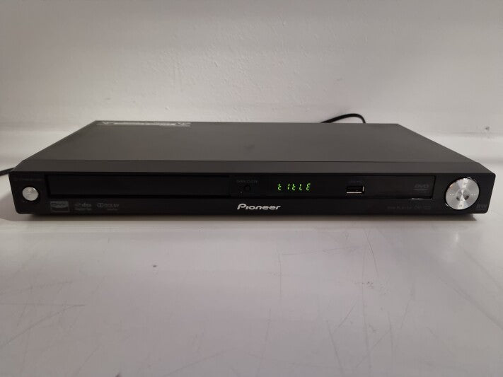 Pioneer DV-120 DVD Player - With remote control